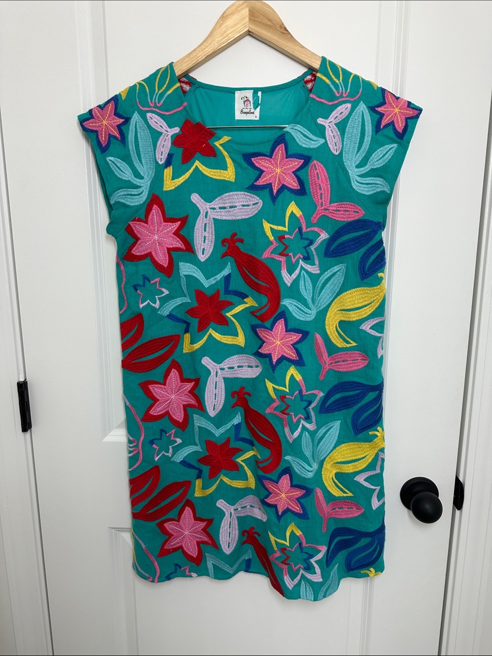Bungalows Women’s Floral Embroidered Shift Dress Teal S